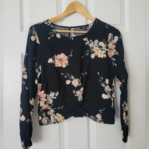Dynamite Long Sleeve Floral Blouse (Size: XS)